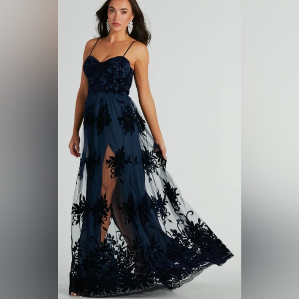 A line tulle dress